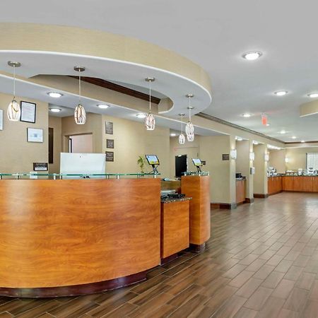 Comfort Suites At Kennesaw State University Exterior photo